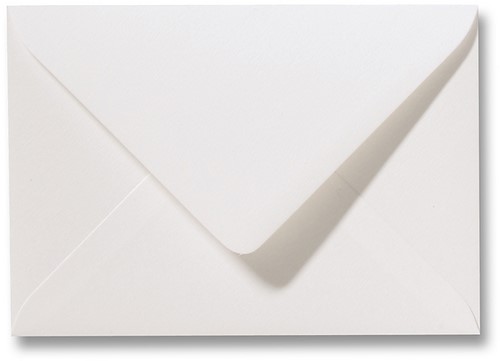 Envelop Fiore 15,6 x 22 cm gebroken wit