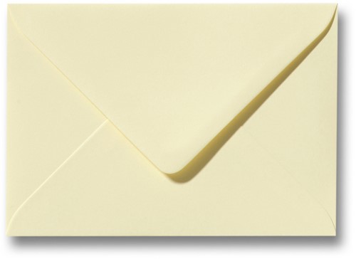 Envelop Roma 13 x 18 cm zachtgeel